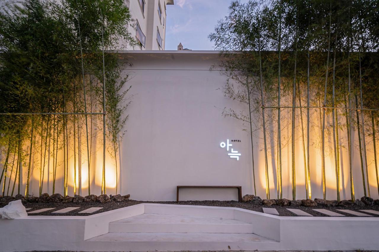Aank Hotel Daejeon Yongjeon 2Nd Exterior photo